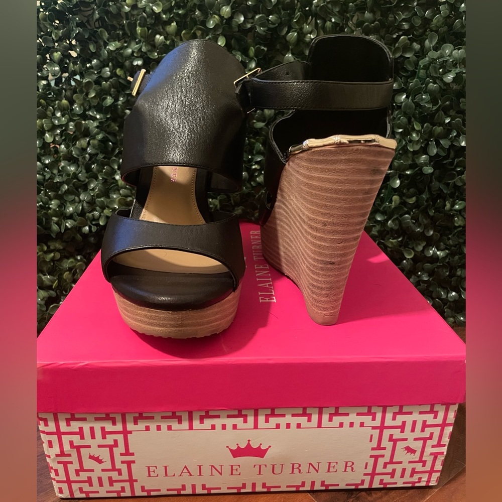 Elaine Turner Brinley, Black Leather Wedges, 4.5in